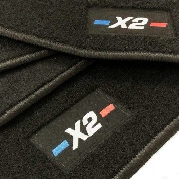 Tapetes BMW X2 F39 (2018-2023) personalizados com logotipo bordado