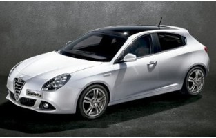 Tapetes Alfa Romeo Giulietta (2014 - atualmente) logo Hybrid