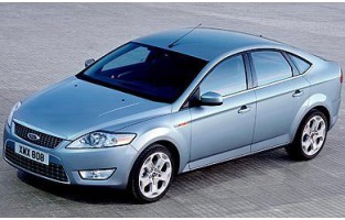 Tapetes Ford Mondeo MK4 5 portas (2007-2014) bege