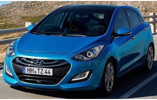 Tapetes de carro Hyundai i30 5 portas (2012 - 2017) Premium