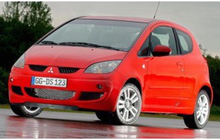 Proteção para o porta-malas do Mitsubishi Colt (2004 - 2008)