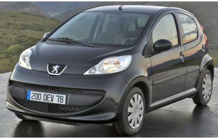 Proteção para o porta-malas do Peugeot 107 (2005 - 2009)