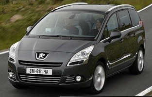 Tapetes Peugeot 5008 7 bancos (2009 - 2017) personalizados a seu gosto