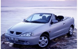 Tapetes Renault Megane cabriolet (1997 - 2003) à medida Logo