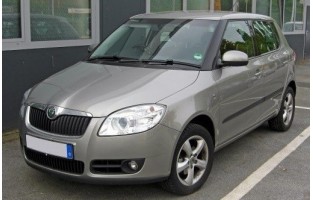 Tapetes 3D feitos em borracha Premium para Skoda Fabia II (2006 - 2014)