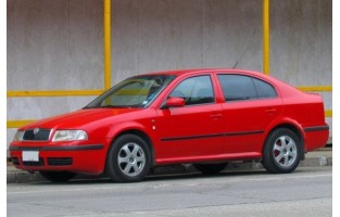 Tapetes Gt Line Skoda Octavia Hatchback (2000 - 2004)