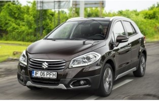 Tapetes exclusive Suzuki SX4 Cross (2013-2019)