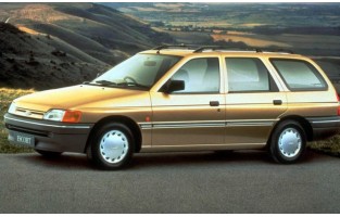 Proteção para o porta-malas do Ford Escort touring (1990 - 1999)