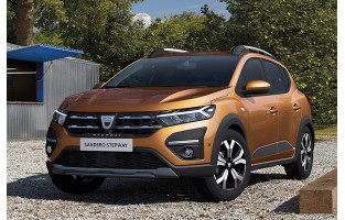 Tapete cinza Dacia Sandero Stepway (2021-atualidade)