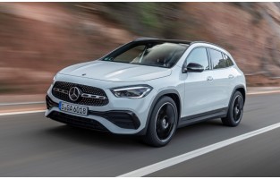 Tapetes 3D feitos em borracha Premium para Mercedes-Benz GLA H247 crossover (2020 - )