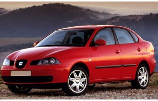 Tapetes Seat Cordoba (2002-2008) logo Hybrid